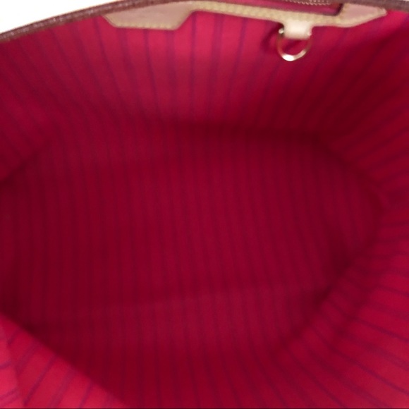 Authentic Delightful MM - Picture 5 of 8